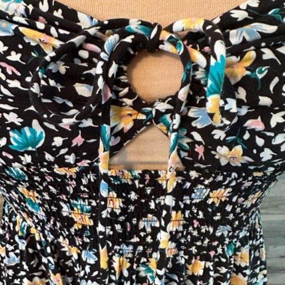 AREOPOSTALE FLORAL SMOCKED WAIST MINI DRESS FIT AND FLAIR - Picture 6 of 9